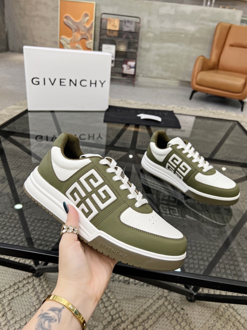 Givenchy Sneakers